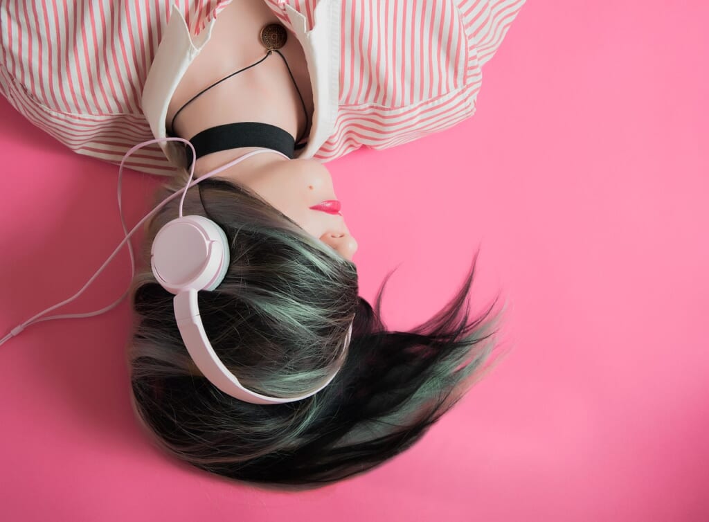 FL Studioのピアノロールでメロディを編集している画面